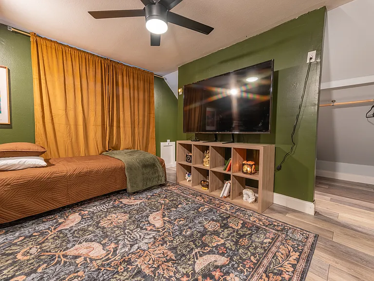 8536 Magnolia Dr — Photo 22