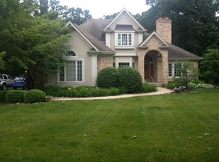 1036 Vineyard Dr, Gurnee, IL 60031