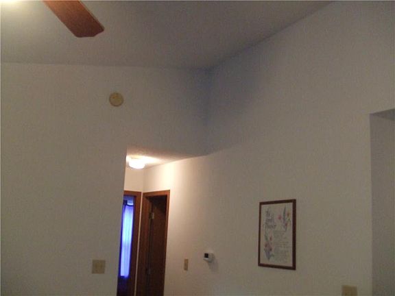 4th image of 5833 Prairie Meadow Dr