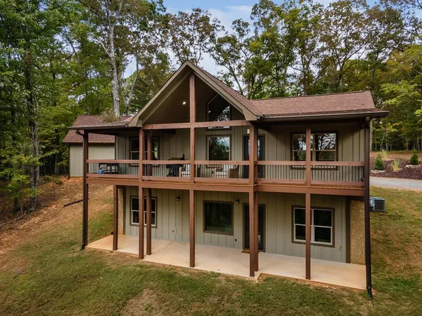241 Wolf Creek Rd, Mineral Bluff, GA 30559