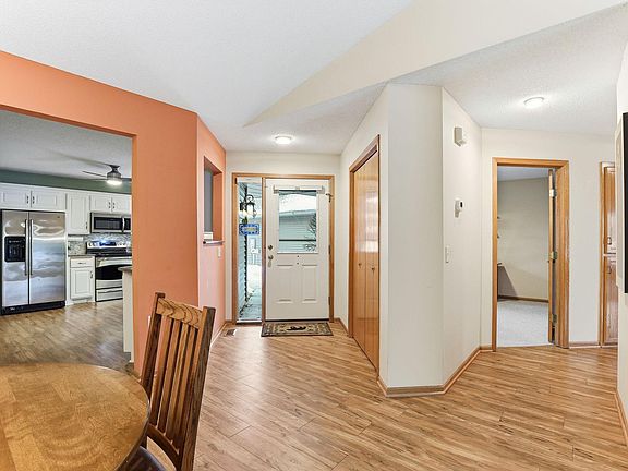 5th image of 7127 Ivy Ridge Ln