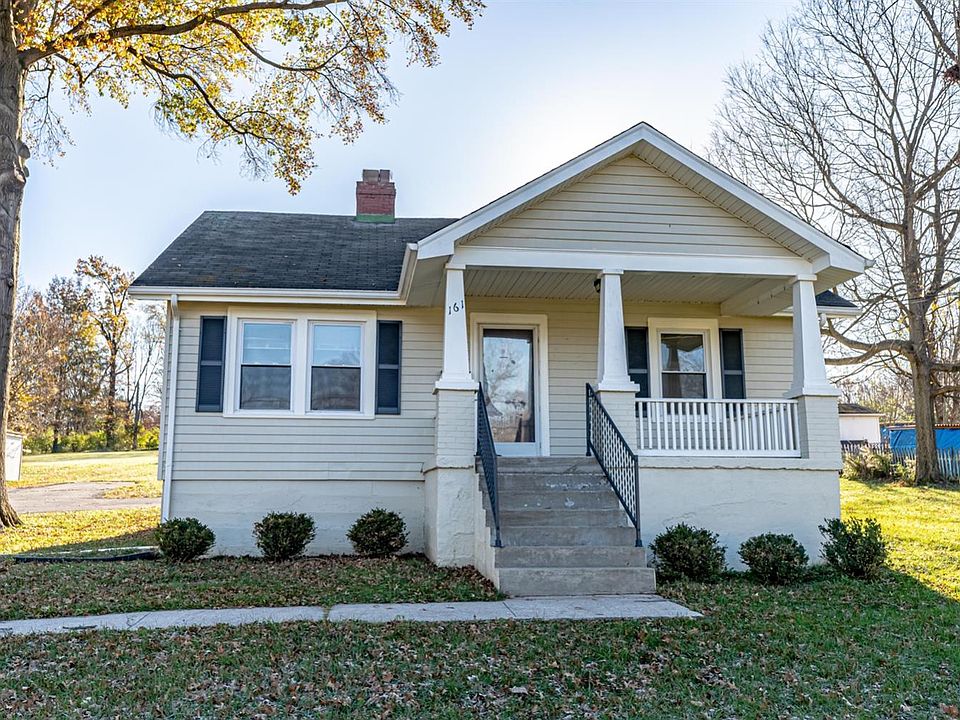 1st image of 161 Lyons Dr
