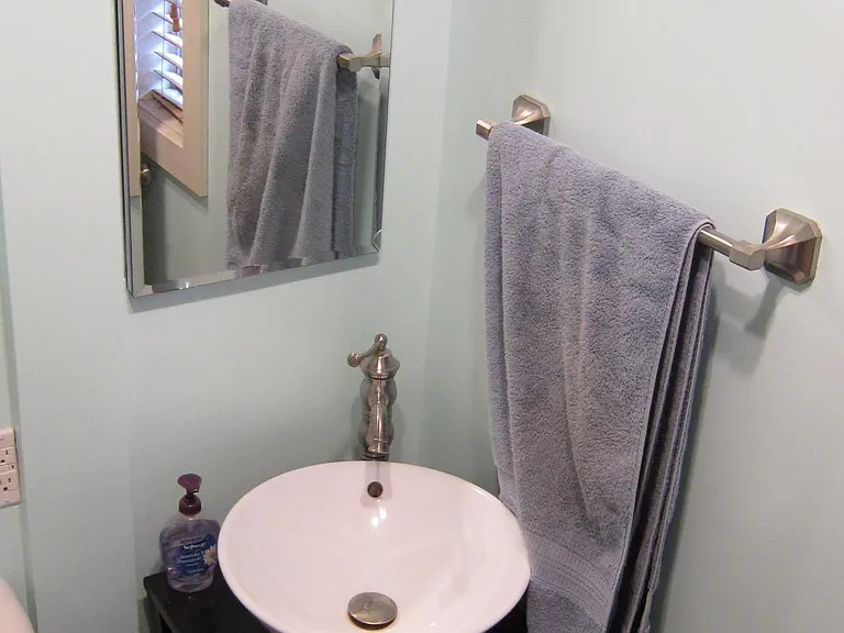 2820 Zenobia St — Photo 16
