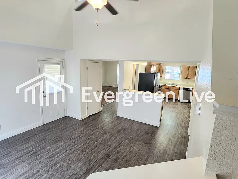 2113 Santa Clara Ct — Photo 11