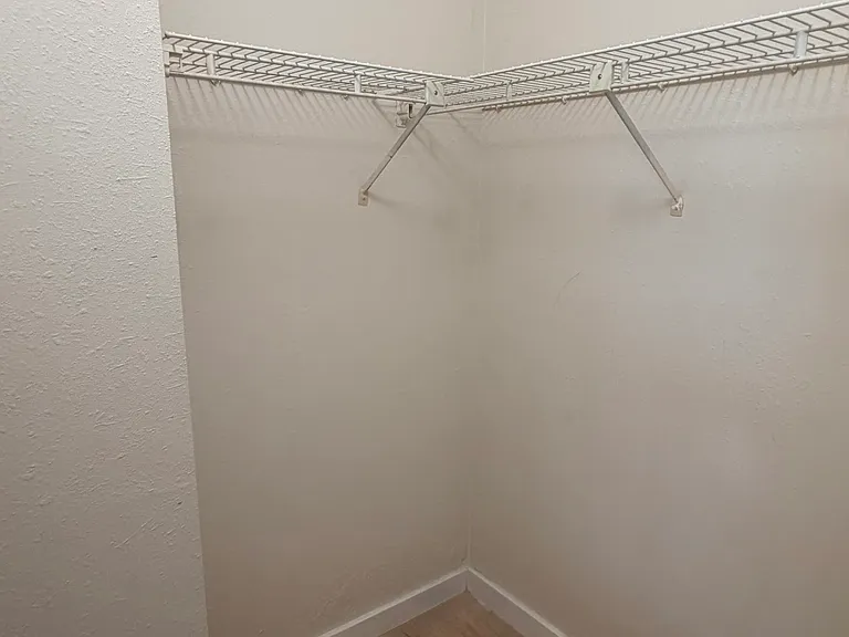 6506 N Lagoon Dr — Photo 5