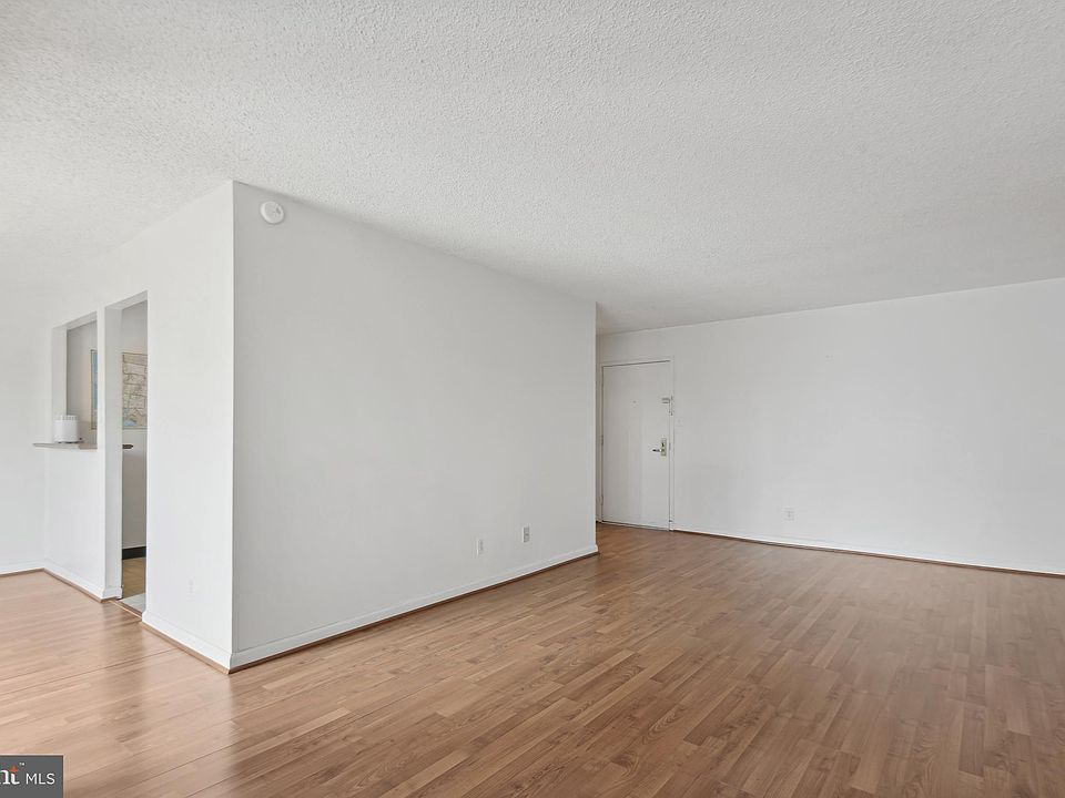 Idylwood Towers Condo Apartments Falls Church, VA Zillow