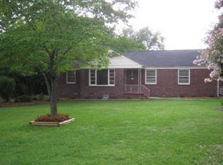 4526 Sylvan Dr, Columbia, SC 29206