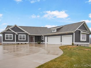 4339 Mason St, Zeeland, MI 49464