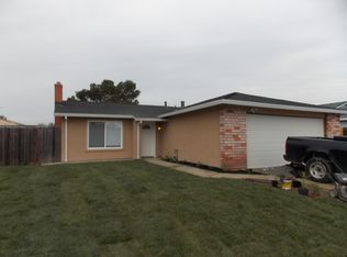 390 Meadows Dr, Vallejo, CA 94589