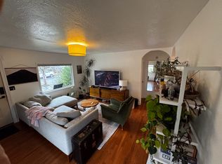 1927 NE Saratoga St, Portland, OR