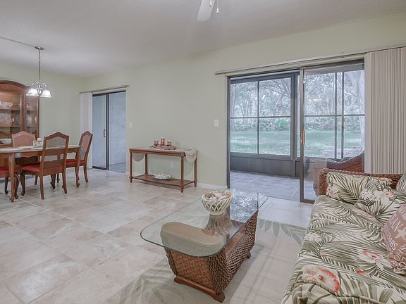 2nd image of 35 Tarragona Ct