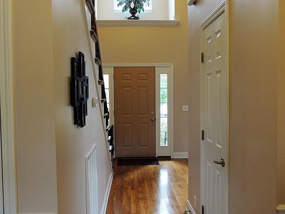 3rd image of 1427 Balson Dr