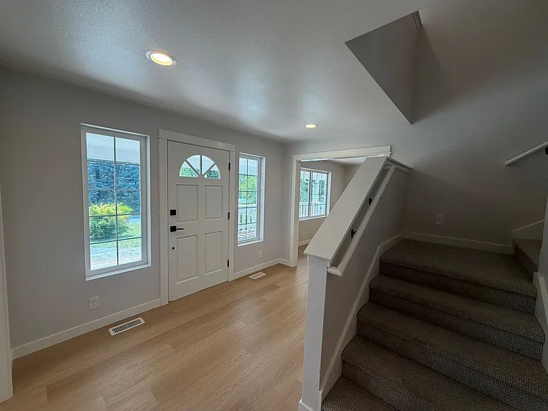 10132 60th St SE — Photo 12