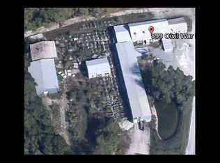 899 Civil War Ave, Carthage, MO 64836