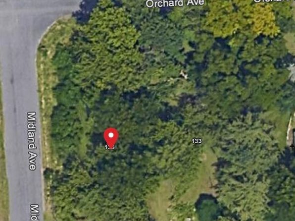 135 Orchard Ave #1, Nedrow, NY 13120