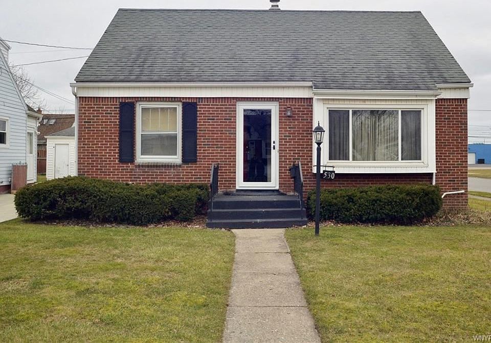 1st image of 530 Maynard Dr