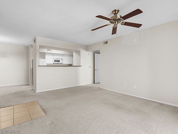 5th image of 45 Maleena Mesa St APT 1021