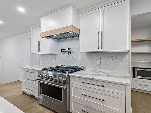 5th image of 13016 W Lake Twintree Rd SE