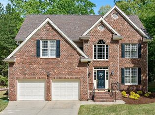 104 Orion Ct, Cary, NC 27513