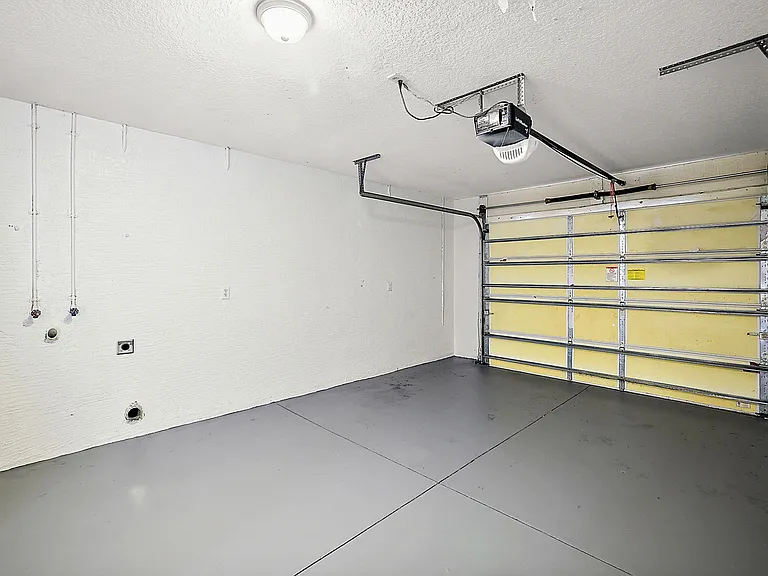 517 Paulling Dr #1 — Photo 8