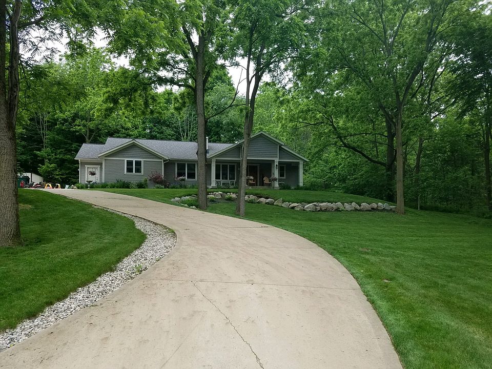 1st image of 9101 Sherk Farm Ln SE