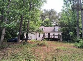 3035 Gum Creek Ln, Loganville, GA 30052