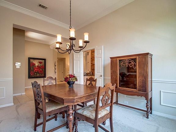 5th image of 2724 Aberdeen Dr