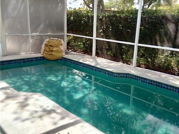 5th image of 5514 Greenwood Cir #4