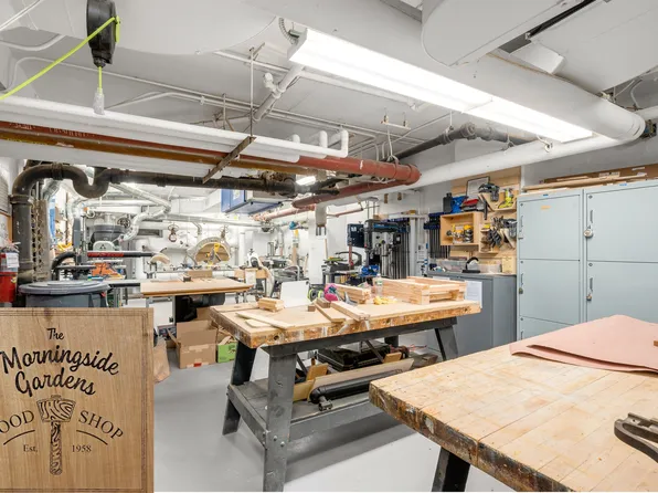 100 Lasalle Street image 18 of 25