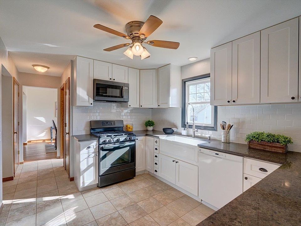 1st image of 2637 S Norfolk Cir