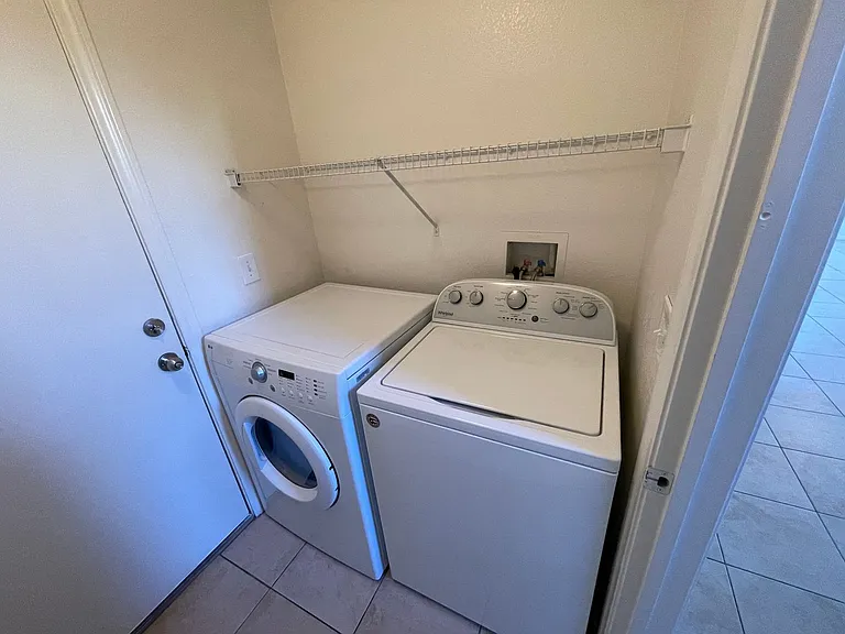5038 Desert Dandelion Ct — Photo 8