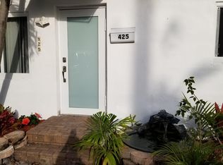 425 NW 25th Ave, Miami, FL 33125
