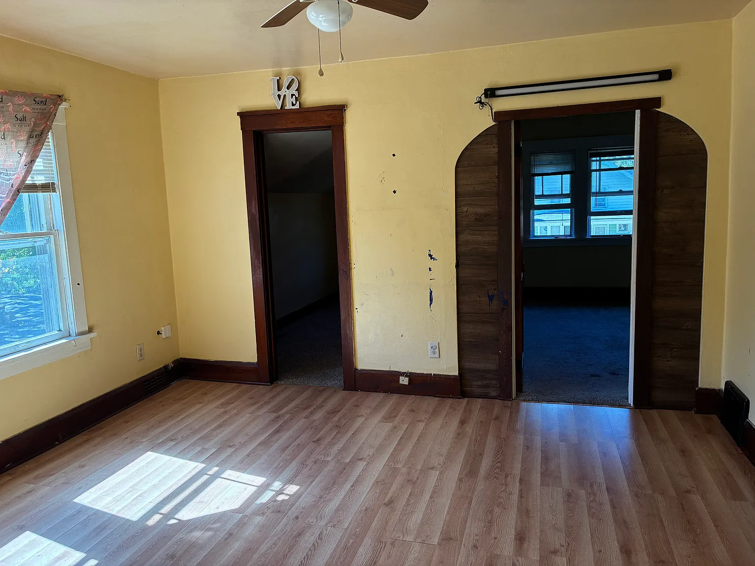 2 bed, 900 sqft, $950 — Photo 2