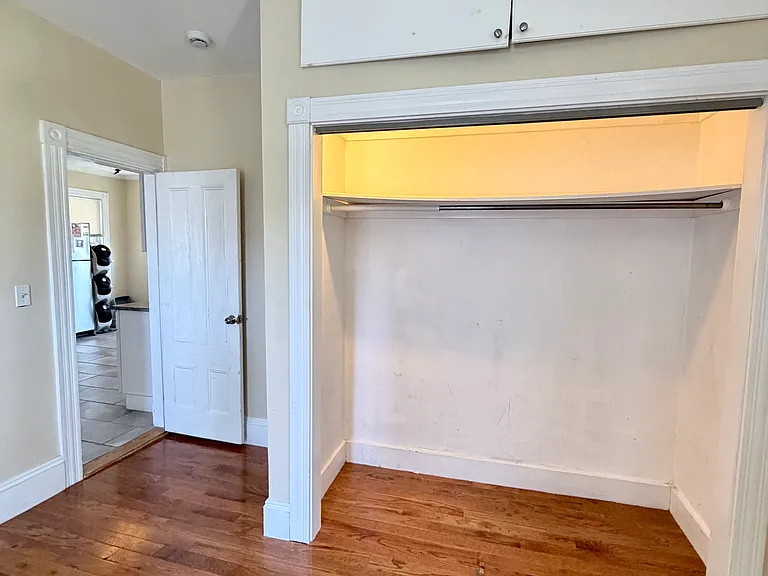39-41 Watts St #1 — Photo 9