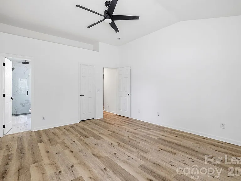 9501 Constitution Hall Dr — Photo 13