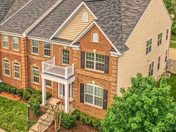 41706 Deer Grass Ter, Aldie, VA 20105