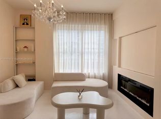 100 Collins Ave #218, Miami Beach, FL 33139