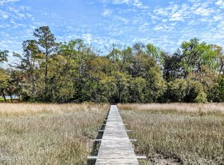 5 Dock Builders Dr, Beaufort, SC 29907