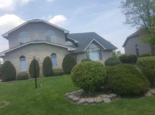 3255 Oregon Trl, Olympia Fields, IL 60461