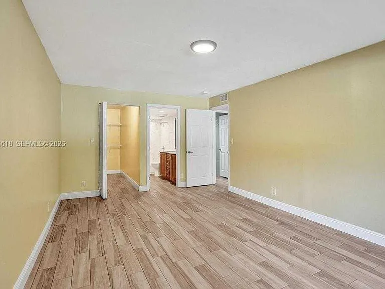 NW 88th Ave — Photo 7