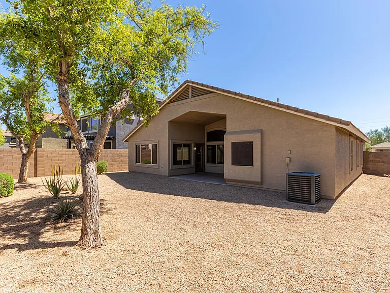 1238 W Dana Dr — Photo 42