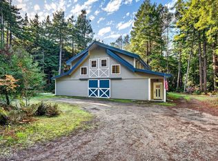 19400 Dorffi Rd, Fort Bragg, CA 95437