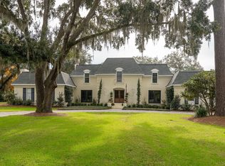 121 S Hermitage Rd, Beaufort, SC 29902