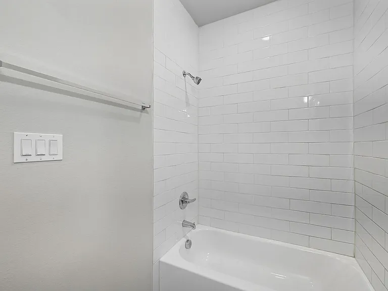 3413 Valley Vista Dr — Photo 17