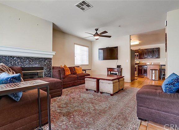 2nd image of 8811 Cedar St #4
