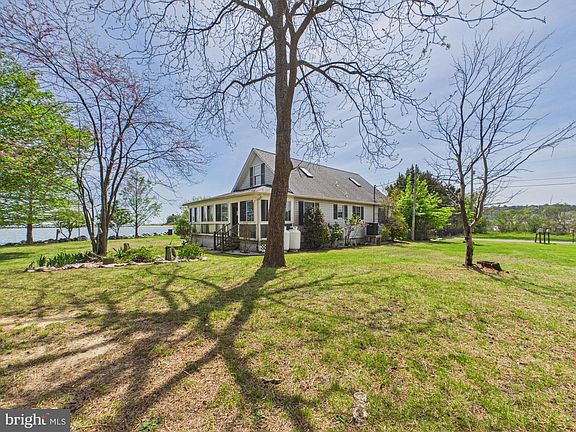 5th image of 16104 Piney Point Rd