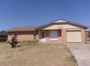 6008 SW Park Ave, Lawton, OK 73505