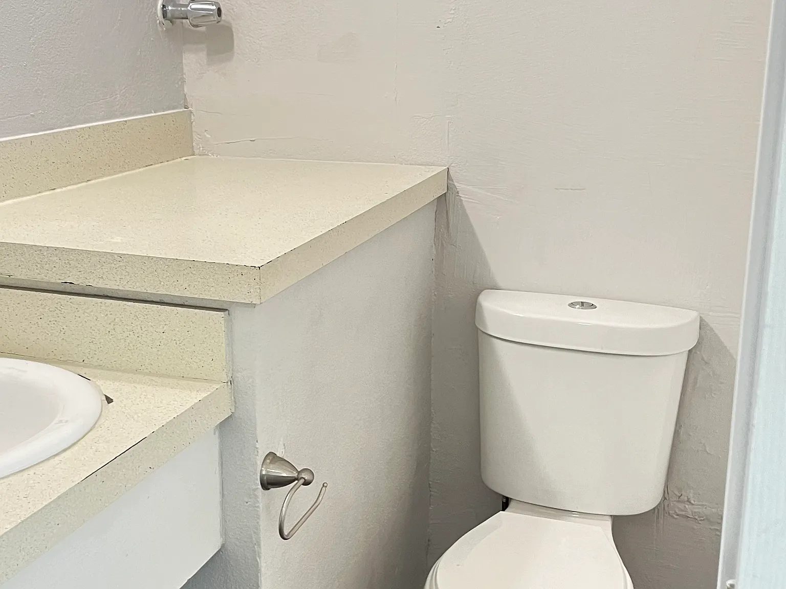 1 bed, 650 sqft, $950 — Photo 2