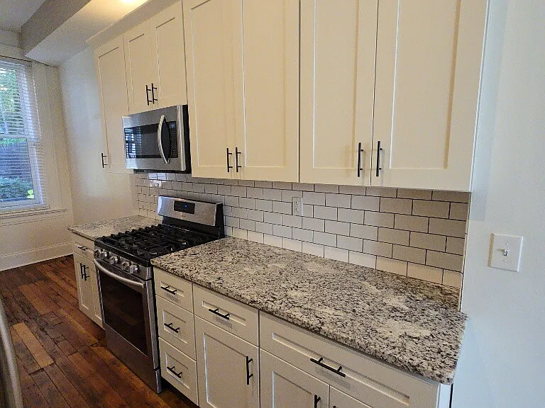 322 Mulberry St — Photo 8