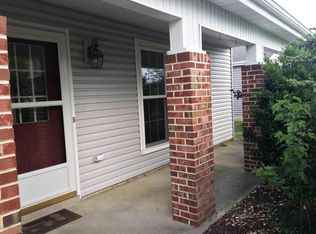 12 Turnbridge Row, Manchester, NJ 08759